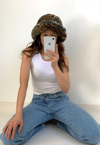 VINTAGE 90S OVERSIZED LARGE LEOPARD PRINT FAUX FUR BUCKET