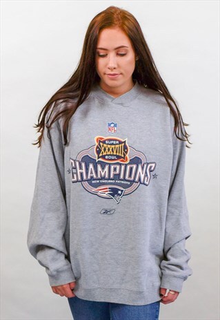 VINTAGE REEBOK USA SWEATER