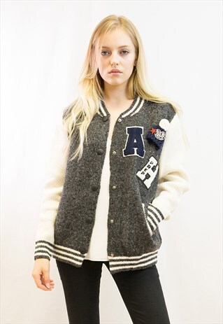 EMBROIDERED AND LETTER PATCH DESIGN FINE KNIT BOMBER JACKET