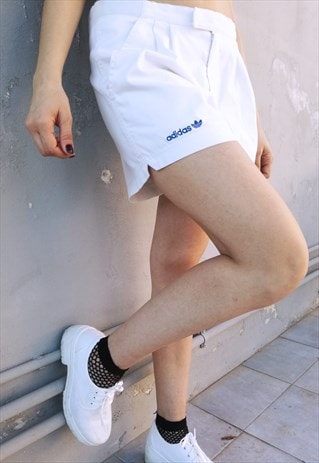 VINTAGE 90S ADIDAS SHORTS