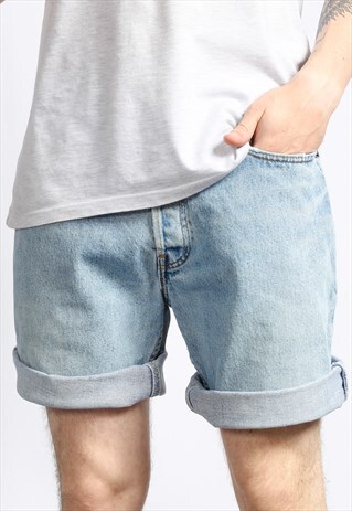 VINTAGE LEVI'S DENIM SHORTS