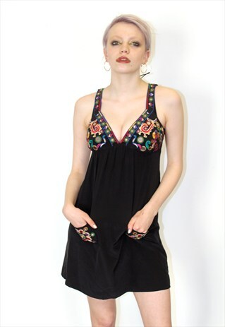 90S VINTAGE BLACK SILK BOHO EMBROIDERED ROSE DRESS TIBI