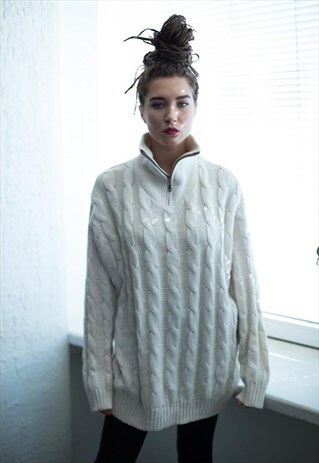 VINTAGE 90'S WHITE ZIPED TURTLE NECK JUMPER