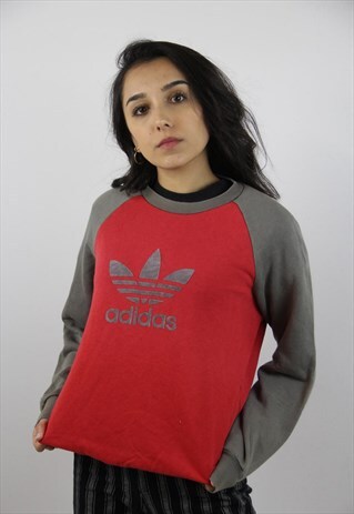 VINTAGE ADIDAS 90'S SWEATSHIRT