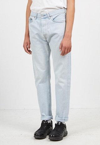 VINTAGE LIGHT BLUE LEVI'S 501 FIT DENIM JEANS