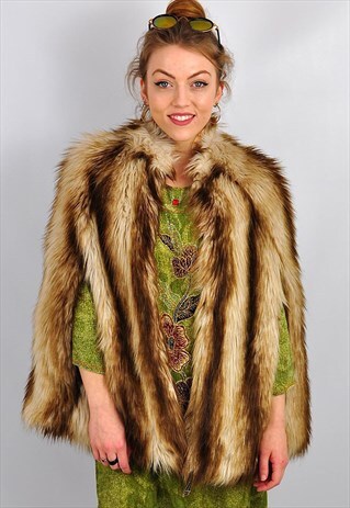 VINTAGE FAUX FUR CAPE
