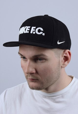 VINTAGE NIKE FC CAP ONE SIZE RARE MEN