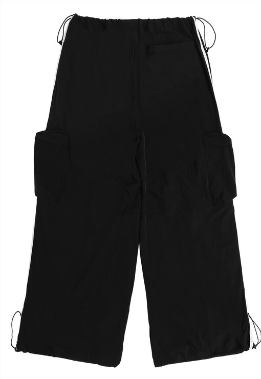 garment image