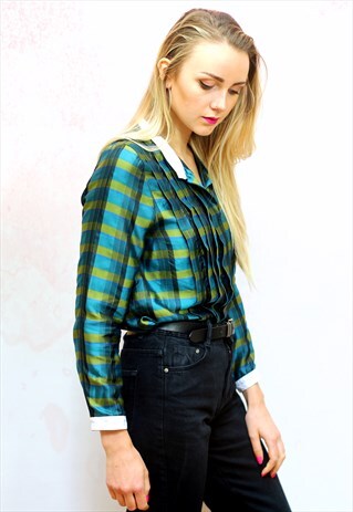 1980S VINTAGE GREEN AND BLACK CHECK BLOUSE