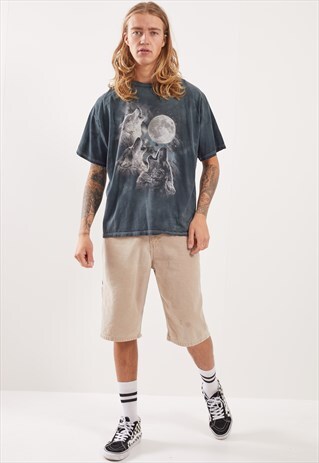 VINTAGE WOLVES GRAPHIC T-SHIRT