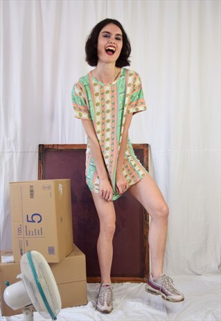 VINTAGE 90S T-SHIRT, PRINT DRESS