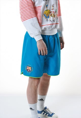 90S VINTAGE NIKE BARCELONA FOOTBALL SHORTS 13472