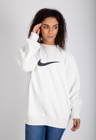 VINTAGE NIKE SWEATSHIRT MW40