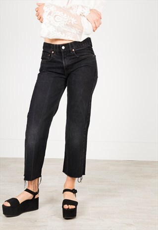 VINTAGE 80S LEVI'S SLIM FIT CUT OFF JEANS /AVELINAS REWORKS/