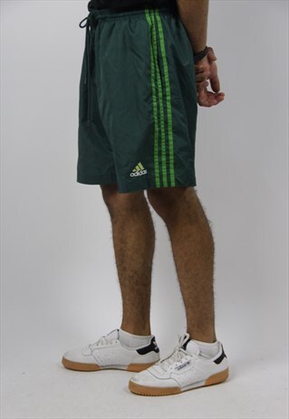 VINTAGE ADIDAS SHORTS
