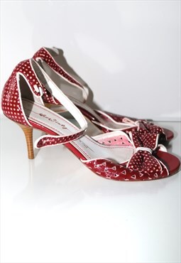 Vintage authentic Miss Sixty y2k kitten heels in red polka 