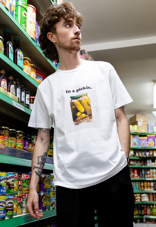 garment image