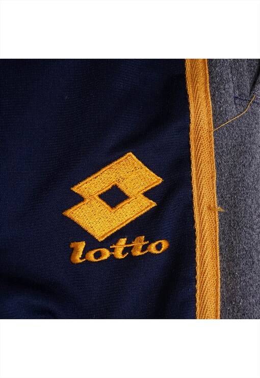 garment image