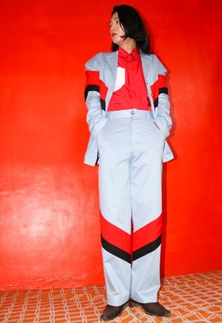 THREE-TONE V PANTS IN SKYBLUE