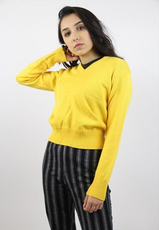 VINTAGE YELLOW KNIT JUMPER