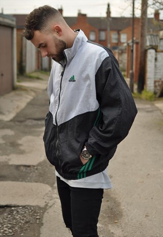 VINTAGE 90'S ADIDAS WINDBREAKER SHELL JACKET