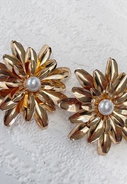 Gold Chunky Flower Faux Pearl Studded Earrings