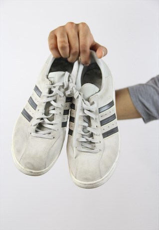 VINTAGE ADIDAS IBIZA BEIGE TRAINERS