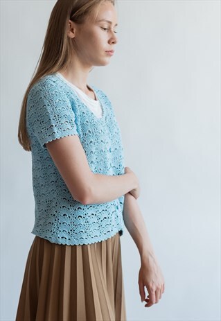 VINTAGE 70S BOHO CROCHET KNITTED TOP IN BLUE