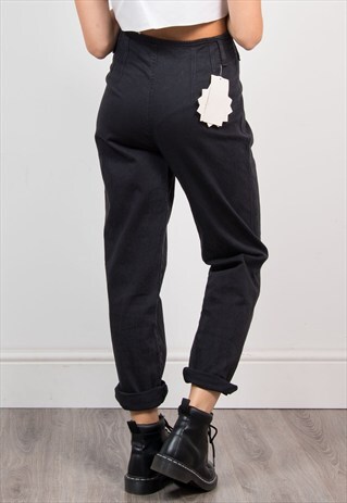 VINTAGE 90'S BLACK DENIM MOM JEANS