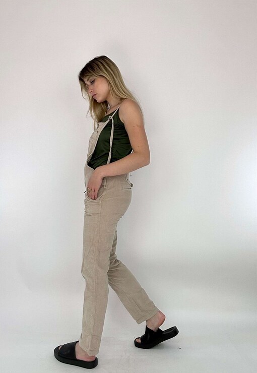 garment image