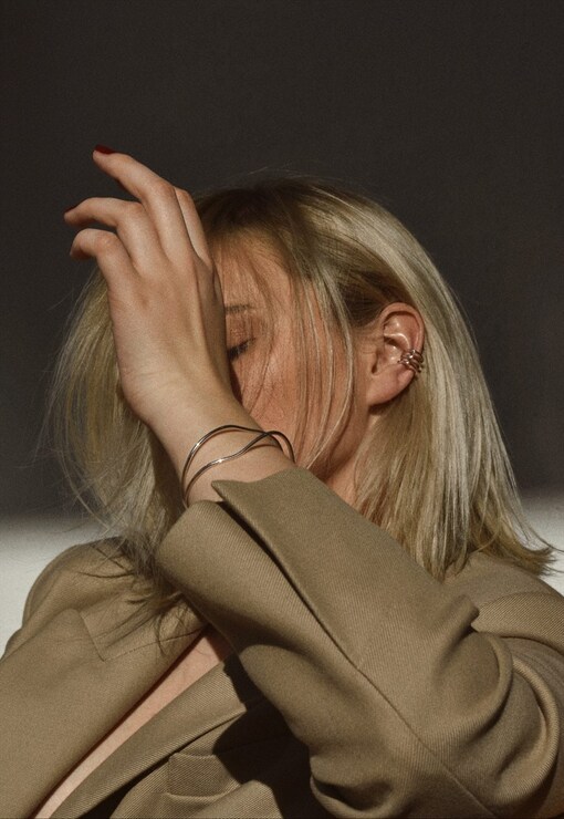 garment image