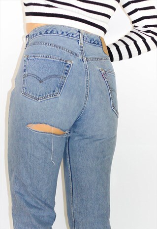 VINTAGE 90'S HIGH WAIST CHEEKY 501 LEVI JEANS