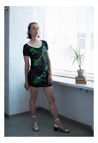 VINTAGE 80'S BLACK STRETCHY SEQUIN FRONT MINI DRESS