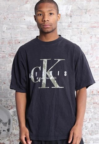 VINTAGE CALVIN KLEIN KHAKIS BIG LOGO T-SHIRT BLACK