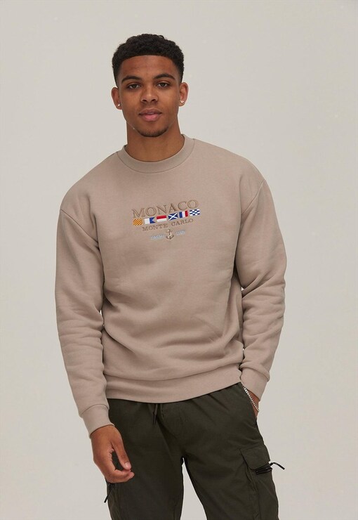 garment image