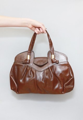 VINTAGE 1970'S SOFT BROWN LEATHER HANDBAG
