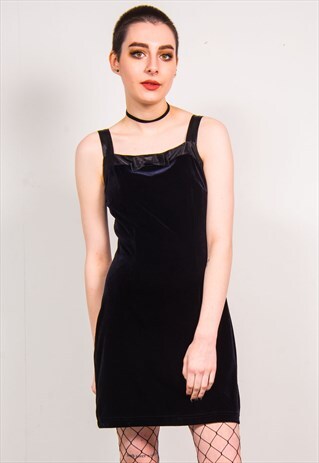 VINTAGE 90'S BLACK VELVET CUTE MINI DRESS