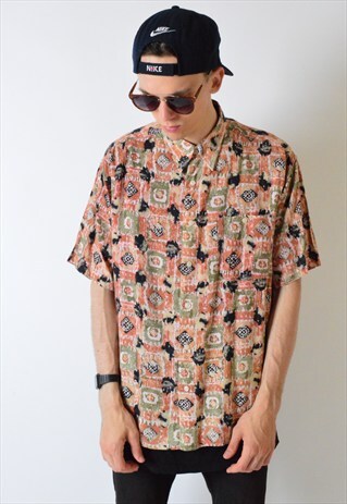 VINTAGE 90S ABSTRACT SHORT SLEEVE SHIRT