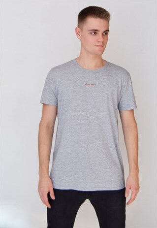 GREY BROKE ARTIST (RED) T-SHIRT
