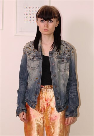 DISTRESSED DENIM JACKET WITH METALLIC STUDS