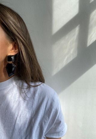 STATEMENT BLACK JEWEL EARRINGS