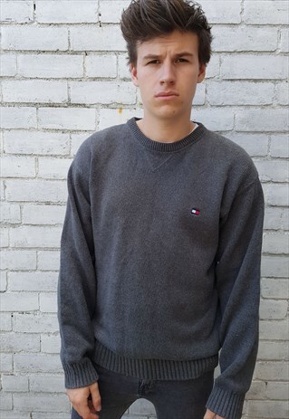 VINTAGE TOMMY HILFIGER JUMPER