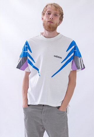 VINTAGE MENS ADIDAS SOCCER TEAM T-SHIRT