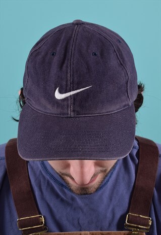 VINTAGE NIKE FADED NAVY EMBROIDERED CAP