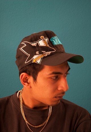 VINTAGE BLUE & BLACK NHL SAN JOSE SHARKS SNAPBACK CAP HAT
