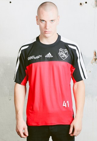 VINTAGE ADIDAS SPORTS T-SHIRT