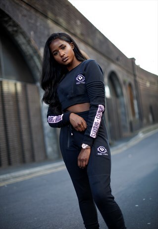 BLACK CROPPED JUMPER