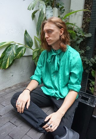 VINTAGE NECK TIE GREEN SHIRT