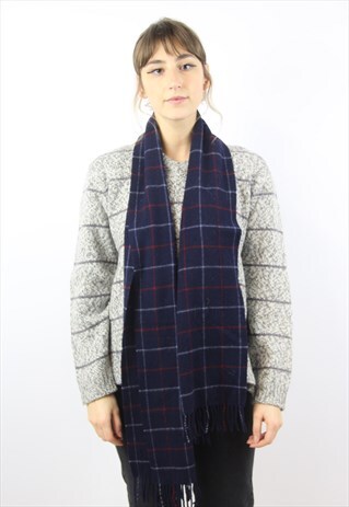 VINTAGE BURBERRY NAVY TARTAN SCARF