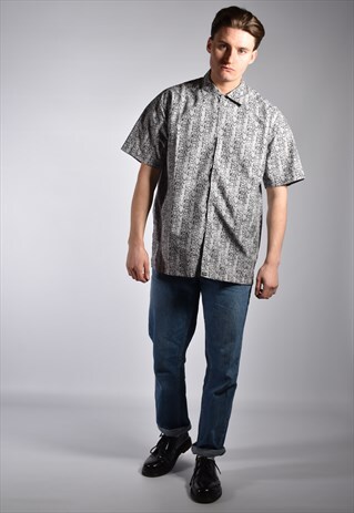 1990S OUTRAGE ALLOVER OFF-KEY PRINT SHIRT